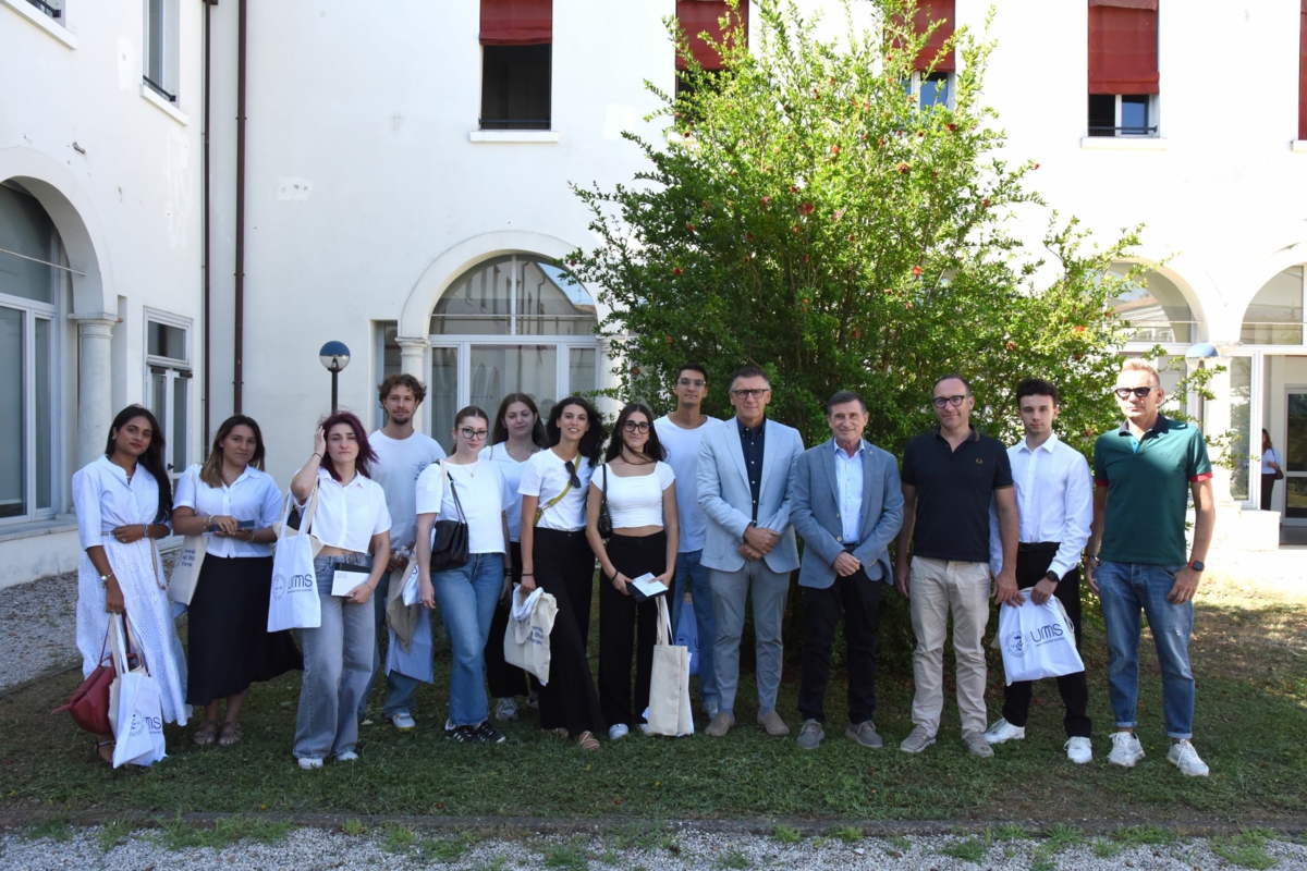 FOTO DI GRUPPO BORSE STUDIO AA 24-25